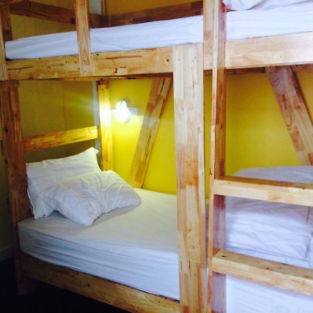 De Hostel Pracsuap Khirikhan Kültér fotó