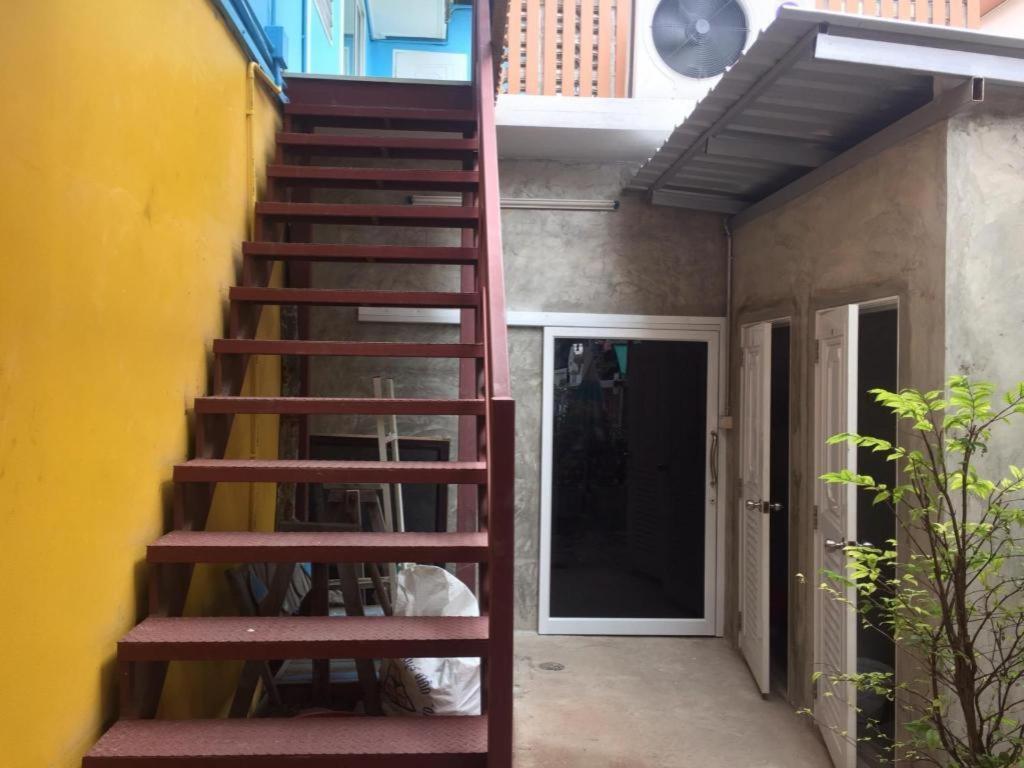 De Hostel Pracsuap Khirikhan Kültér fotó