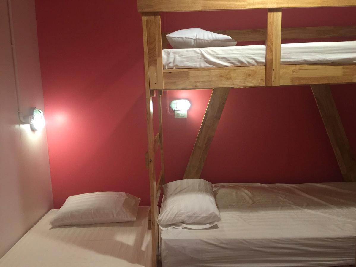 De Hostel Pracsuap Khirikhan Kültér fotó
